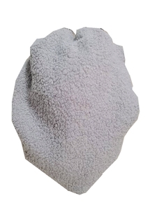 <span class=keywords><strong>Besos</strong></span> Bonnet พร้อมหูหมวกขนสัตว์แฟชั่นแบบกำหนดเอง - Product Image 2