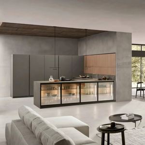 Cocina Clásica de Madera y Vidrio con Península, Práctica y Funcional, Gabinetes de Cocina con Servicio Postventa sin Preocupaciones - Product Image 2