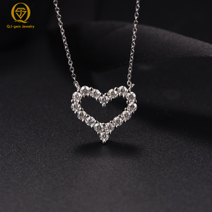 Joyería de oro real personalizada, diamantes de laboratorio de 10k, diseño exclusivo, colgante de diamantes en forma de corazón y redondos para mujer, consigue el último precio. - Product Image 3