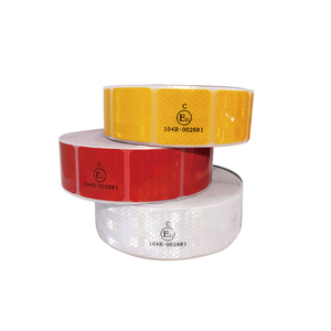 Miếng Dán Phản Quang Có Khả Năng Hiển Thị Cao Băng Dán Phản Quang Bán Cắt Theo Yêu Cầu ECE 104 R PET Dải Băng Phản Quang Cắt Theo Yêu Cầu Cắt Sẵn Phân Đoạn - Product Image 1