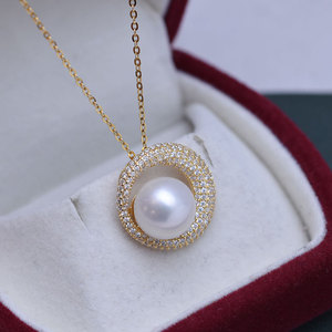 Collar de Perlas Redondas de Agua Dulce de 10-11 mm, Plata S925 con Colgante de Bambú, Luz Intensa y Pequeñas Imperfecciones, Moderno para Mujer - Product Image 1