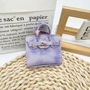 Mini Borsa Creativa di Alta Gamma per <span class=keywords><strong>Donna</strong></span> con Stampa Coccodrillo, Portachiavi per Auto, Ciondolo per Cuffie, Raffinato <span class=keywords><strong>Portamonete</strong></span> - Product Image 4