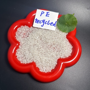 Résine HDPE recyclée certifiée GRS |   Granulés de polyéthylène blancs et naturels |   Granulés à haute densité et stables - Product Image 1