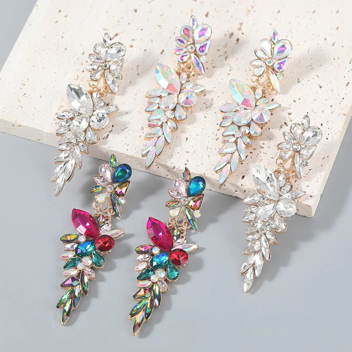 JLE14653-5 Wholesale Fashion Rhinestones Statement Earrings Women Exaggerated Stud Earrings Jewelry