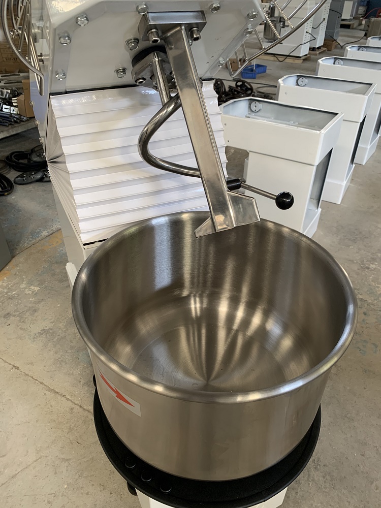 Máy Trộn Bột Nhào Xoắn Ốc Bánh Mì Bằng Thép Không Gỉ Dùng Điện Công Nghiệp Có Thể Tháo Rời 12Kg