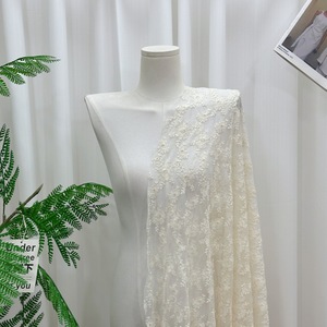 Tissu en dentelle <span class=keywords><strong>de</strong></span> <span class=keywords><strong>coton</strong></span> brodé <span class=keywords><strong>de</strong></span> fleurs marguerites style Cottagecore avec bord festonné pour robe d'été DIY, vêtements et robes <span class=keywords><strong>de</strong></span> poupée - Product Image 2
