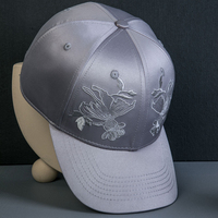 Topi Baseball Sporty 6 Panel Tanpa Struktur Model Dad Hat Bordir Logo Custom Berkualitas Tinggi Mewah Berlapis Sutra Satin Grosir Fashion