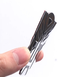 Calcomanía Personalizada 3D de Alta Calidad <span class=keywords><strong>para</strong></span> Automóvil, Emblema de Aleación de Aluminio con Logotipo de León, Adhesivo <span class=keywords><strong>para</strong></span> la Parte Trasera del Vehículo, <span class=keywords><strong>Accesorios</strong></span> <span class=keywords><strong>para</strong></span> Automóviles - Product Image 4