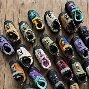 <span class=keywords><strong>รองเท้า</strong></span>กีฬาคุณภาพสูงสำหรับเด็กผู้ชายและเด็กผู้หญิง เหมาะสำหรับกิจกรรมกลางแจ้ง ลำลอง และกีฬา  <span class=keywords><strong>พื้น</strong></span><span class=keywords><strong>รองเท้า</strong></span>นุ่มและกันลื่น เหมาะสำหรับการเดินป่าและปีนเขา - Product Image 1