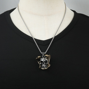 Collar de Hombre Punk con Colgante de Calavera de Acero Inoxidable con Diseño de Serpiente, Color Plateado, Cadena de 3.0*60cm - Product Image 3