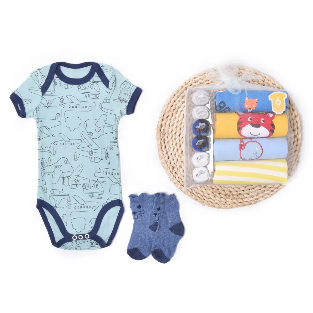 Custom cute newborn baby short sleeve bodysuits jumper gifts socks & wash cloth with animal cartoon pattern
