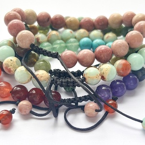 Braccialetto Macramè con Cristalli Curativi Unisex, Bracciale con Gemme Naturali Personalizzato e all'Ingrosso - Product Image 2