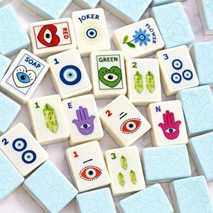 Juego de Mahjong Americano de Lujo Moderno, Portátil, con Fichas Acrílicas Color Crema, Ojo Turco, Hamsa, Cristal, Jokers, Completo, 160 Piezas - Product Image 1
