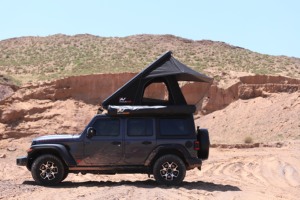 Tente de toit imperméable quatre saisons à triple couche pour 4 personnes, ouverture automatique rapide, échelle, coque rigide en polyester pour <span class=keywords><strong>camping</strong></span> 4x4 - Product Image 4