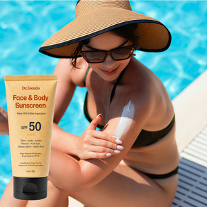 Crème Solaire Minérale OEM/ODM SPF 50 avec Suif d'Animaux Nourris à l'Herbe et <span class=keywords><strong>Oxyde</strong></span> <span class=keywords><strong>de</strong></span> <span class=keywords><strong>Zinc</strong></span>, Formule <span class=keywords><strong>Non</strong></span> Grasse pour le Visage et le Corps, Produit <span class=keywords><strong>de</strong></span> Soin Fabriqué - Product Image 1