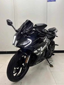 Motocyclette <span class=keywords><strong>d</strong></span>'<span class=keywords><strong>occasion</strong></span> à essence Spring SR250 avec injection électronique, refroidissement par eau, équipée <span class=keywords><strong>de</strong></span> ABS - Product Image 5