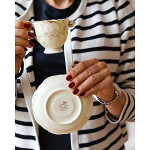 Servizio da Caffè in Porcellana Giapponese Nerumi con Decorazioni Commemorative, Set di Stoviglie per 12 Persone - Product Image 1