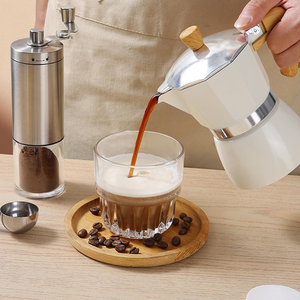 Juego de Cafetera Espresso Portátil de 7 Piezas, Tetera para Estufa, Herramientas de Barista, Cafetera MOKA, Caja de Regalo Premium con Molinillo - Product Image 4