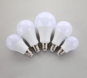 Bombillas LED E26 <span class=keywords><strong>E27</strong></span> E14 B22 <span class=keywords><strong>A60</strong></span> 3W/5W/7W/9W/12W/15W/18W, Lámparas LED AC 90 80 SMD2835, Materia Prima de Fabricante, Venta al por Mayor con Descuento - Product Image 6
