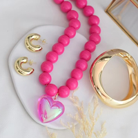 Collier en perles acryliques colorées et épaisses avec pendentif cœur, style Y2K, bijou tendance, cadeau pour elle
