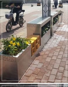 Macetas Rectangulares Grandes y Duraderas de Acero Inoxidable 304 para Uso Comercial en Exteriores en Jardines y Proyectos Municipales - Product Image 2