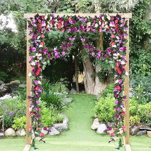 Guirnalda de 45 cabezas de rosas artificiales, corona de flores artificiales de plástico para decoración de bodas, adorno colgante para pared del hogar, decoración para fiestas. - Product Image 1