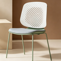 Chaise de bureau roulante silencieuse à faible MOQ avec coussin en éponge souple pour étudiants, idéale pour appartement, maison décontractée ou coin d'apprentissage
