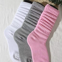 Chaussettes de yoga et de Pilates mi-mollet en coton pour femmes, personnalisables, avec grip antidérapant, vente en gros