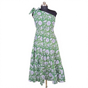Vestido Largo Moderno de Algodón Verde Floral Natural Ecológico Personalizado para Mujer, Elegante, Casual, Dulce, con Hombros Descubiertos - Product Image 1