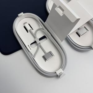 Câble magnétique USB Type-C de 2 m avec blindage tressé pour MacBook Air Pro/Air/Air, charge rapide 140 W, compatible iOS, conducteur en cuivre pur - Product Image 5