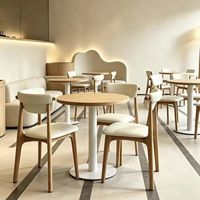 Meubles de restaurant durables et minimalistes, table rectangulaire de café et chaise à dossier incurvé avec mousse haute densité pour boulangerie