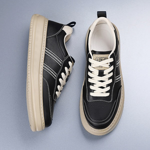 รองเท้าหนังลำลองสำหรับผู้ชาย พื้นรองเท้าหนา บุนวม รองเท้าส้นเตี้ย พื้นยางด้านนอก ดีเทลการเย็บตะเข็บ สำหรับใส่พักผ่อน - Product Image 1