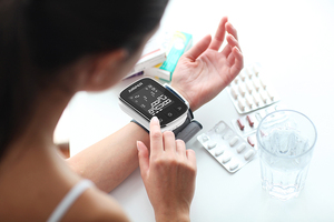 JUMPER HWA20 Baru 2 Pengguna 199 Set Memori Monitor Tekanan Darah Digital Elektrik Rumah Tangga - Product Image 2