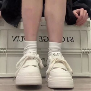 Nuevas Zapatillas Blancas con Plataforma Estilo Primavera 2026, Zapatillas Deportivas Versátiles Casuales para Estudiantes que Aumentan la Estatura, Zapatos Ins - Product Image 2