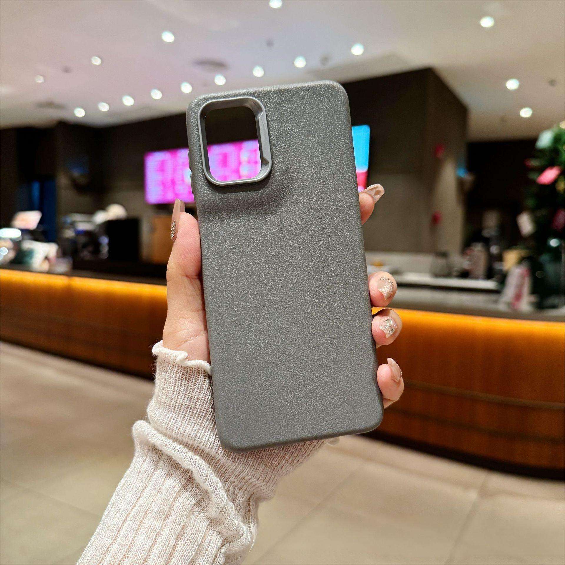 สีเทาเข้ม