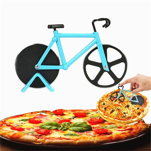 بيزا قاطعة الفولاذ المقاوم للصدأ البيتزا متعددة الوظائف شفرة قابلة للإزالة مختلفة شكل القواطع البلاستيك مع شعار - Product Image 5