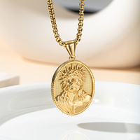 Collar con Colgante de Cabeza de Jesús en Tono Dorado Vintage, Joyería Religiosa Ovalada con Retrato en Relieve para Hombre, Uso Diario y Fiestas, Pedido Personalizado
