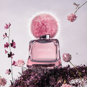 <span class=keywords><strong>Bouteille</strong></span> de parfum Design Emballage de parfum de luxe <span class=keywords><strong>Bouteille</strong></span> vide de parfum à capuchon moelleux - Product Image 4