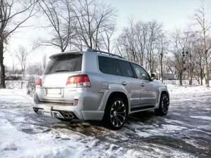 ชุดแต่งไวด์บอดี้สไตล์ WD สำหรับ Lexus LX570 รุ่นใหม่ ประกอบด้วยกันชนหน้าและหลัง สเกิร์ตข้าง และสปอยเลอร์ - Product Image 3