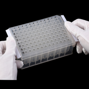 Film d'étanchéité pour plaques PCR à 96 puits résistant aux hautes températures — Film transparent, haute adhérence, sensible à la pression pour applications quantitatives - Product Image 2