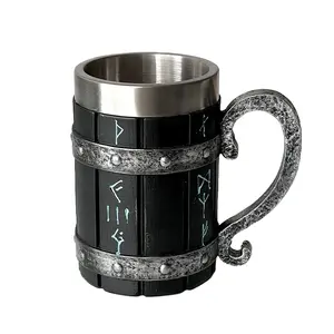 Recién llegado, jarra de cerveza de barril de roble única, taza de cerveza de café de acero inoxidable Stein, taza vikinga de resina de cuerno hecha a mano de 300-600ML