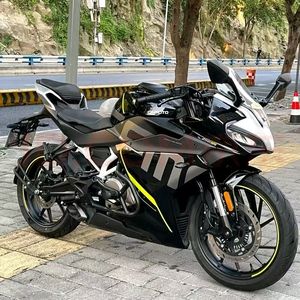 Moto CFMOTO Spring Breeze 250sr d'<span class=keywords><strong>occasion</strong></span>, version haut de gamme, ABS, version piste, bras oscillant simple, imitation1, <span class=keywords><strong>course</strong></span> de moto - Product Image 1