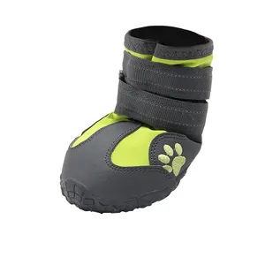 2023 nuevas zapatillas para perros, botas ajustables con superficie de malla de aire para perros, zapatos para perros pequeños, medianos y grandes