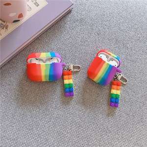 Funda protectora de silicona personalizada para <span class=keywords><strong>Airpods</strong></span> <span class=keywords><strong>2</strong></span>, venta al por mayor, China - Product Image 3