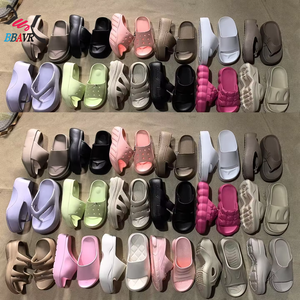 Pantuflas EVA en Stock, Ligeras, Transpirables, Antideslizantes, para Todas las Temporadas - Product Image 2