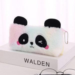 Zachte Pluche Gradient Panda Etui - Schattige Cartoon-vormige Opbergdoos met Grote Capaciteit voor Schoolspullen - Product Image 3