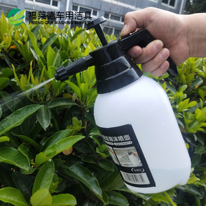อุปกรณ์ล้างรถแบบพกพา  กระบอกฉีดน้ำพลาสติก 1 ลิตร สำหรับใช้ในสวน - Product Image 1