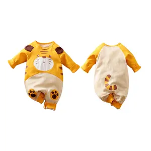 Wholesale Newborn Baby Knitted Full Sleeve Buttons All Sizes Cartoon Pattern Baby Boy Clothes Baby Romper