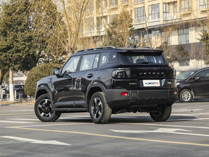 Venta Especial 2024 JETOUR Freelancer 1.5T SUV Compacto Crossover de Bajo Kilometraje, Auto de Segunda Mano para Exportación - Product Image 3