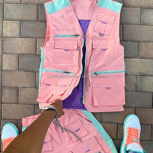 Conjunto de Pantalones Cortos Deportivos para Hombre, Último Diseño de Moda Hip-Hop, Chaleco Cargo Unisex y Pantalones Cortos Cargo Rosa, Conjunto de Dos Piezas Casual para Correr - Product Image 1